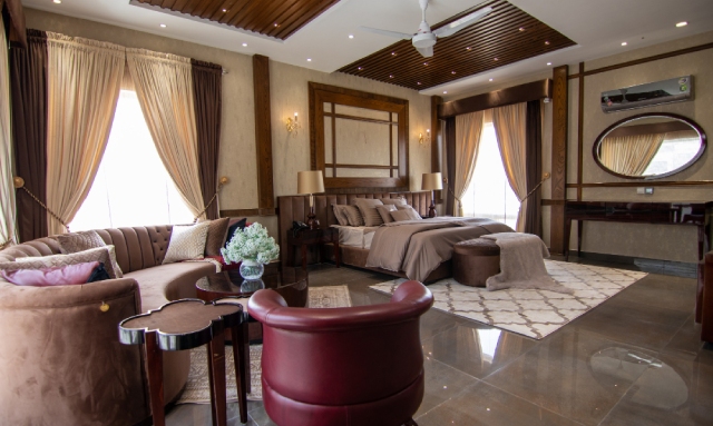 The Broadmoor - A Designer Condo in Bryan Texas