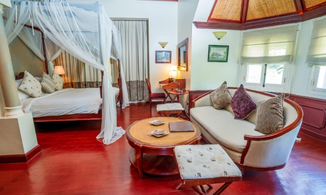 Apartment Beachfront Cebu Luxury Balcony Breakfast Included